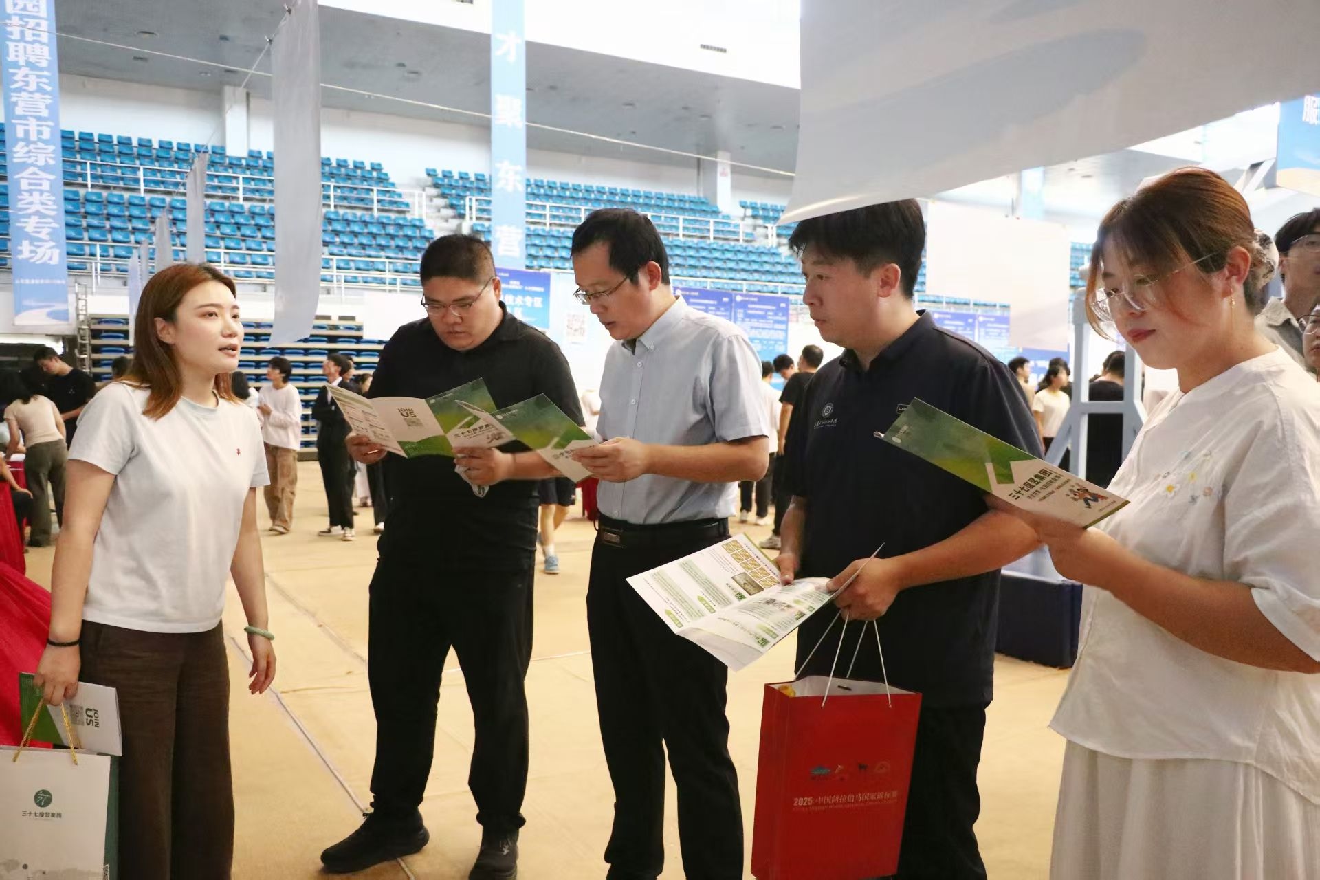 访企拓岗搭平台 精准对接促就业——我院扎实开展访企拓岗专项行动